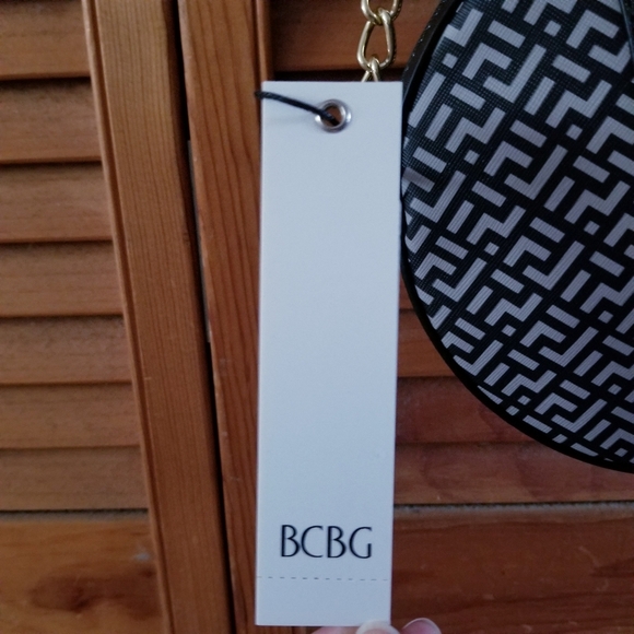 BCBG CROSS BODY BAG SIENNA SIGNATURE BLACK purses - Picture 13 of 15